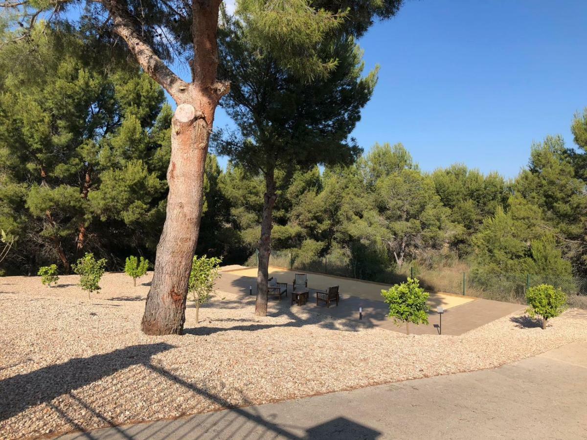Villa פינסטראט מראה חיצוני תמונה